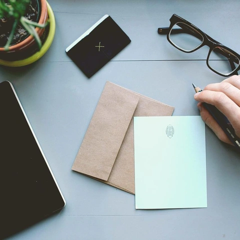 Light Through Quiet Windowsのジャケット画像