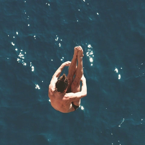 Arte da capa para Echo Freak