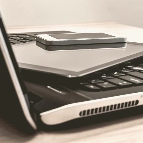 Coverbild für Cloud Nine Clicks