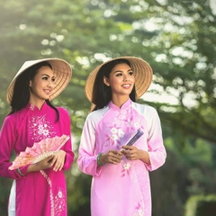 Swing Through Montmartre