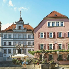 The Lamplight Lounge