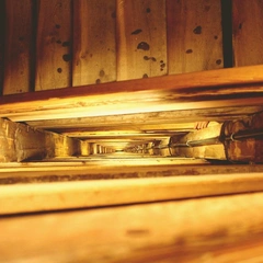 Midnight Signal Drift