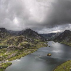 A Distant Horizon Calling