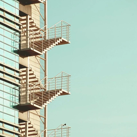 Digital Heartbeat in the Neon Glowのジャケット画像