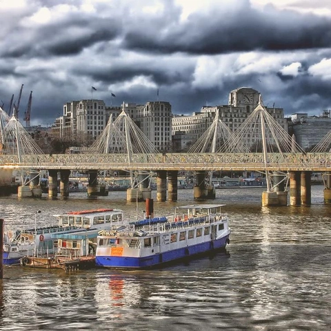 Pochette pour Infrared Pulse