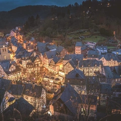 Snowfall Over Christmas Valley