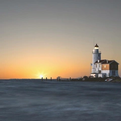 When The Light Lingers