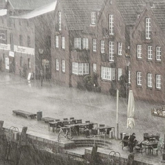 Guitar Under the Streetlight