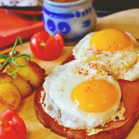 Coverbild für Gathering Around the Fire