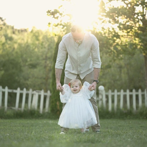 Arte da capa para Golden Fields Whispering